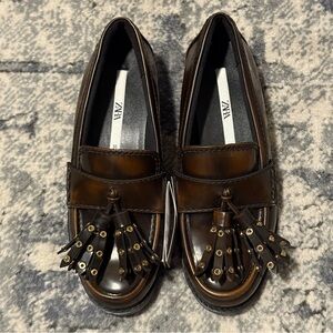 Zara tassle loafers